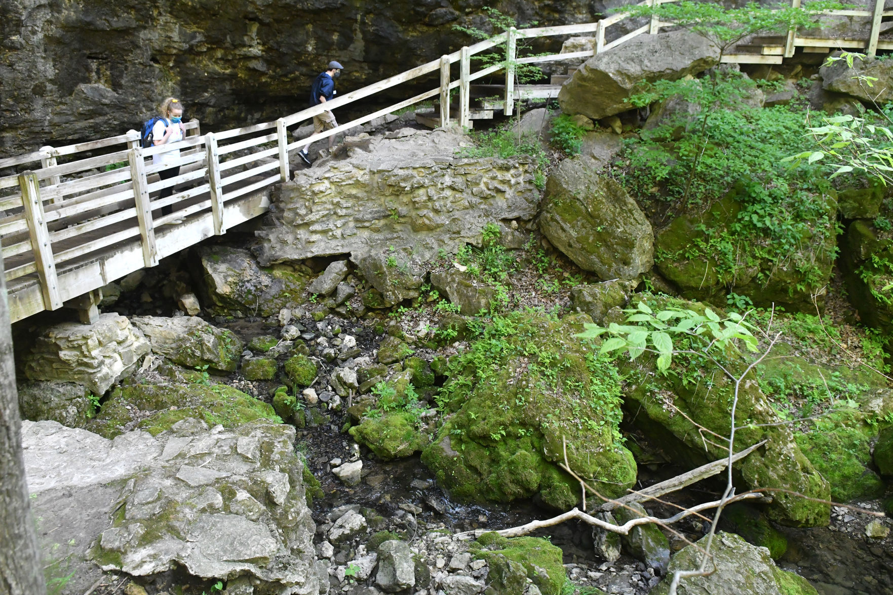 051321-qc-nws-maquoketacaves-137